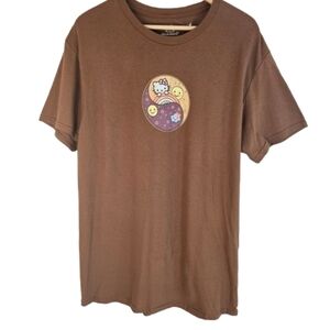 NWOT Hello Kitty Distress Brown Short Sleeve Tshirt Yin-Yang Design  Size Large
